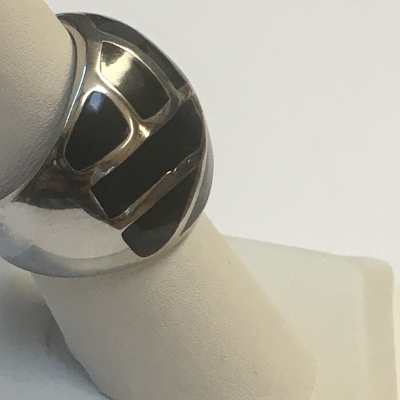 Women’s Stainless Steel Black Enamel Fashion Ring - Picture 3 of 3